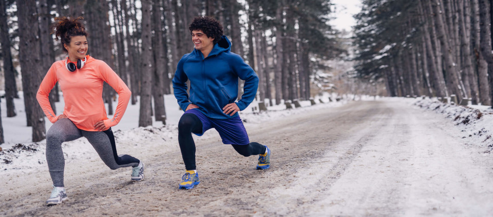 Discover the importance of exercise in winter for physical well-being. Learn effective indoor and outdoor workout strategies to maintain fitness, elevate mood, and enhance immune response during the chilly season.