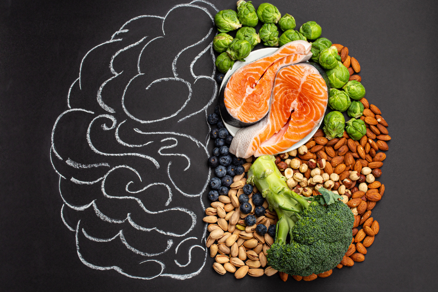 Unlock your brain's full potential with these powerful cognitive-enhancing foods. Explore the nutrients and compounds that can boost memory, focus, and mental clarity, naturally fueling your brain for peak performance.
