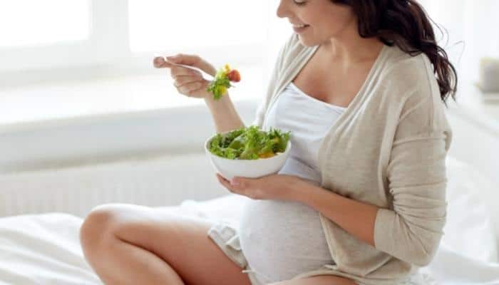 Nourish yourself and your growing baby with pregnancy superfoods. Explore a list of nutrient-rich, pregnancy-friendly foods that support your health and fetal development. Discover delicious recipes and expert tips for incorporating these superfoods into your diet for a healthy and vibrant pregnancy.