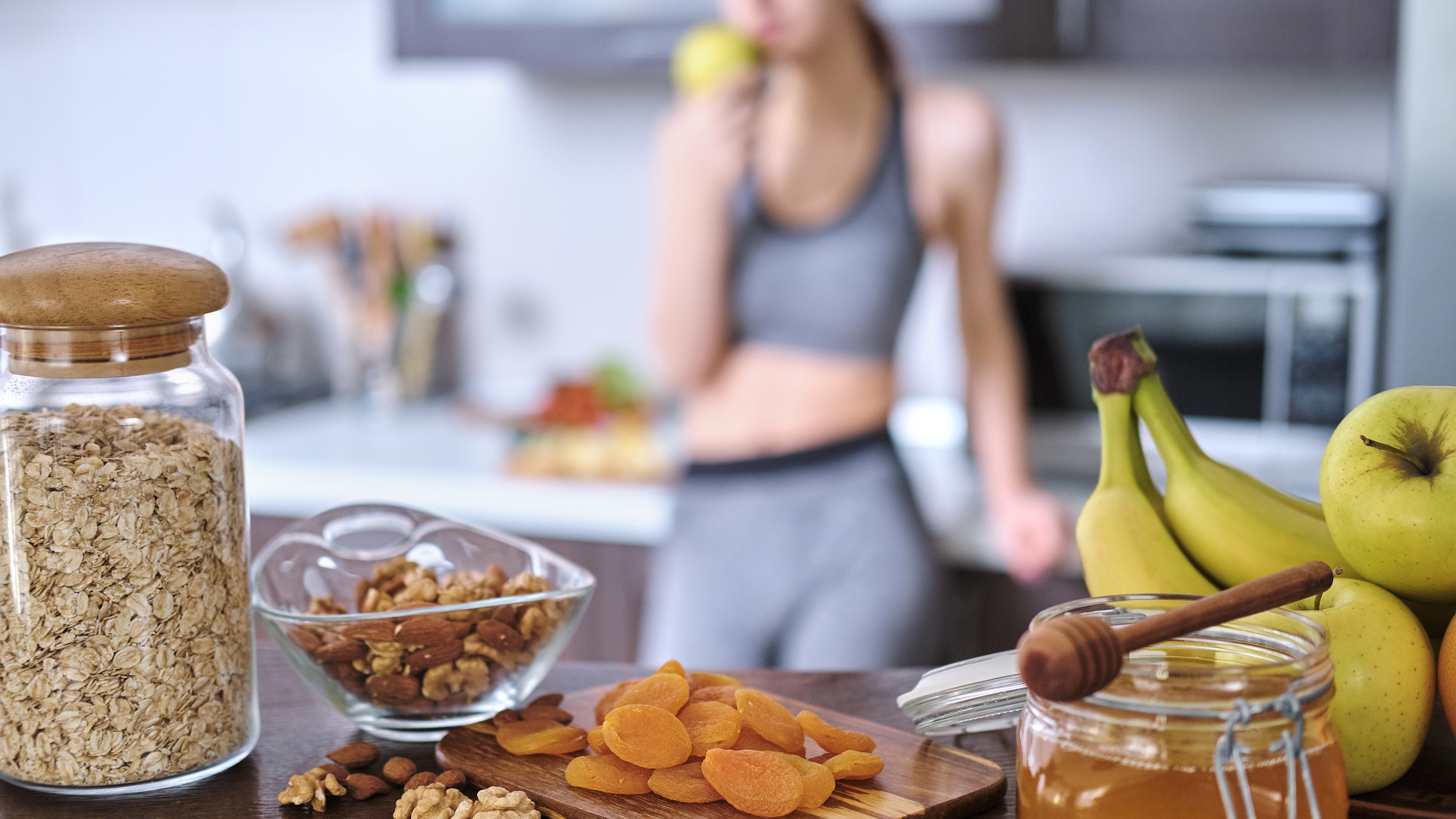 Revitalize your life and boost your energy with smart food choices. Explore a world of nutritious options that will fuel your body and invigorate your day. Discover expert tips for maintaining high energy levels through a healthy diet.
